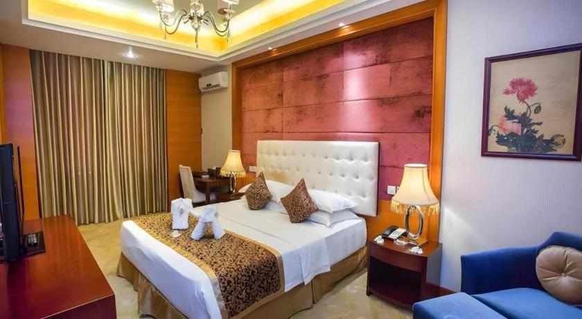 Dork Jumpa Hotel Vientiane Bagian luar foto